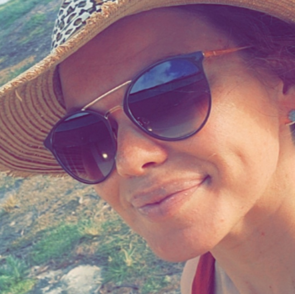 ISO of these sunglasses!